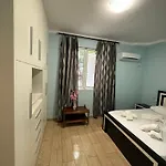 公寓 Almar Sarandë
