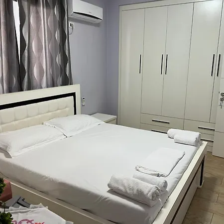 Apartment Almar Sarande
