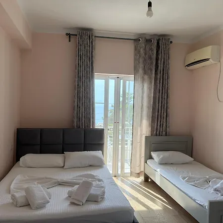 Almar Apartment