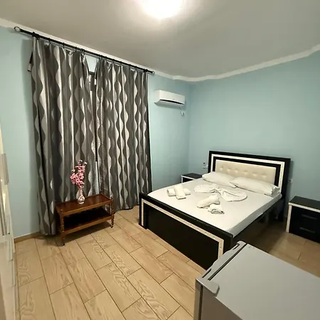 Almar Apartment