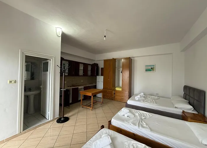 Almar 公寓 Sarandë